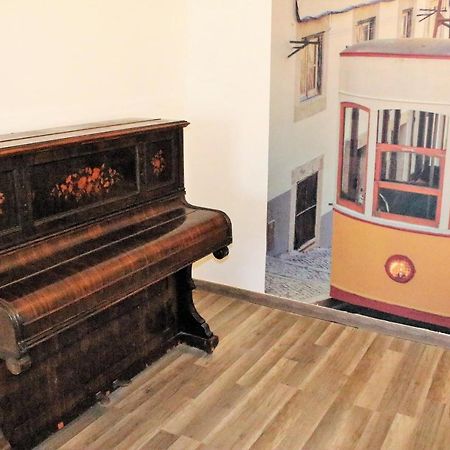 Santos Deluxe Apartment Lisbon Luaran gambar